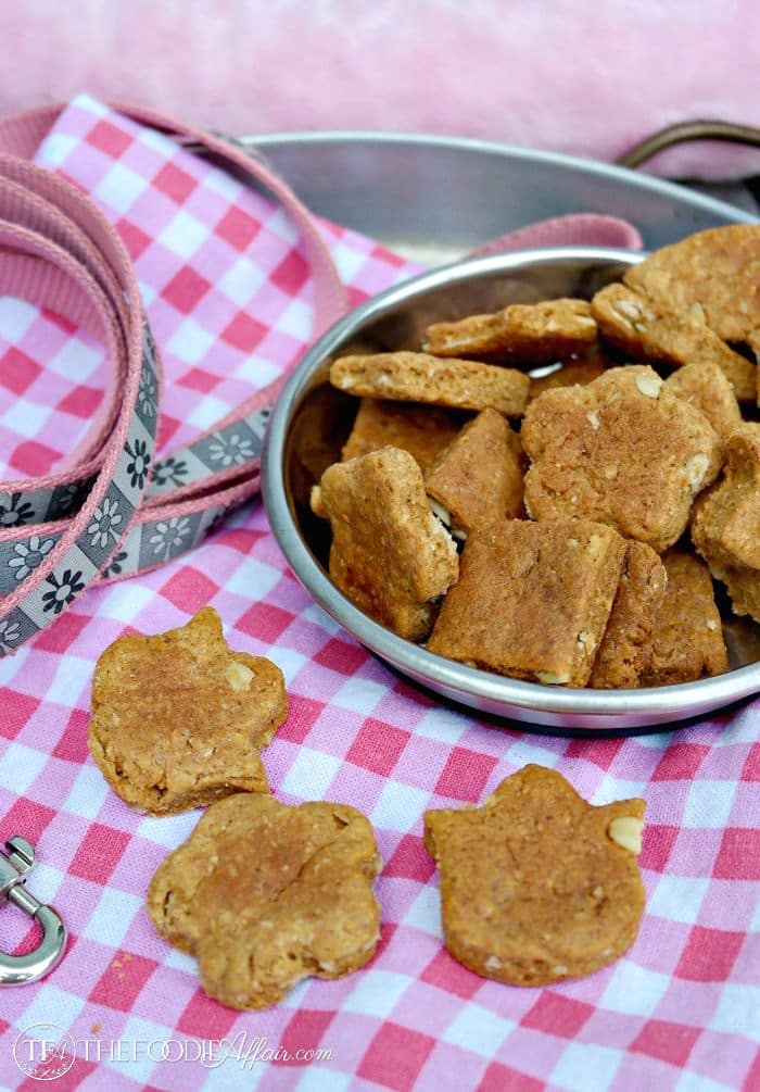 Easy Homemade Peanut Butter Dog Treats