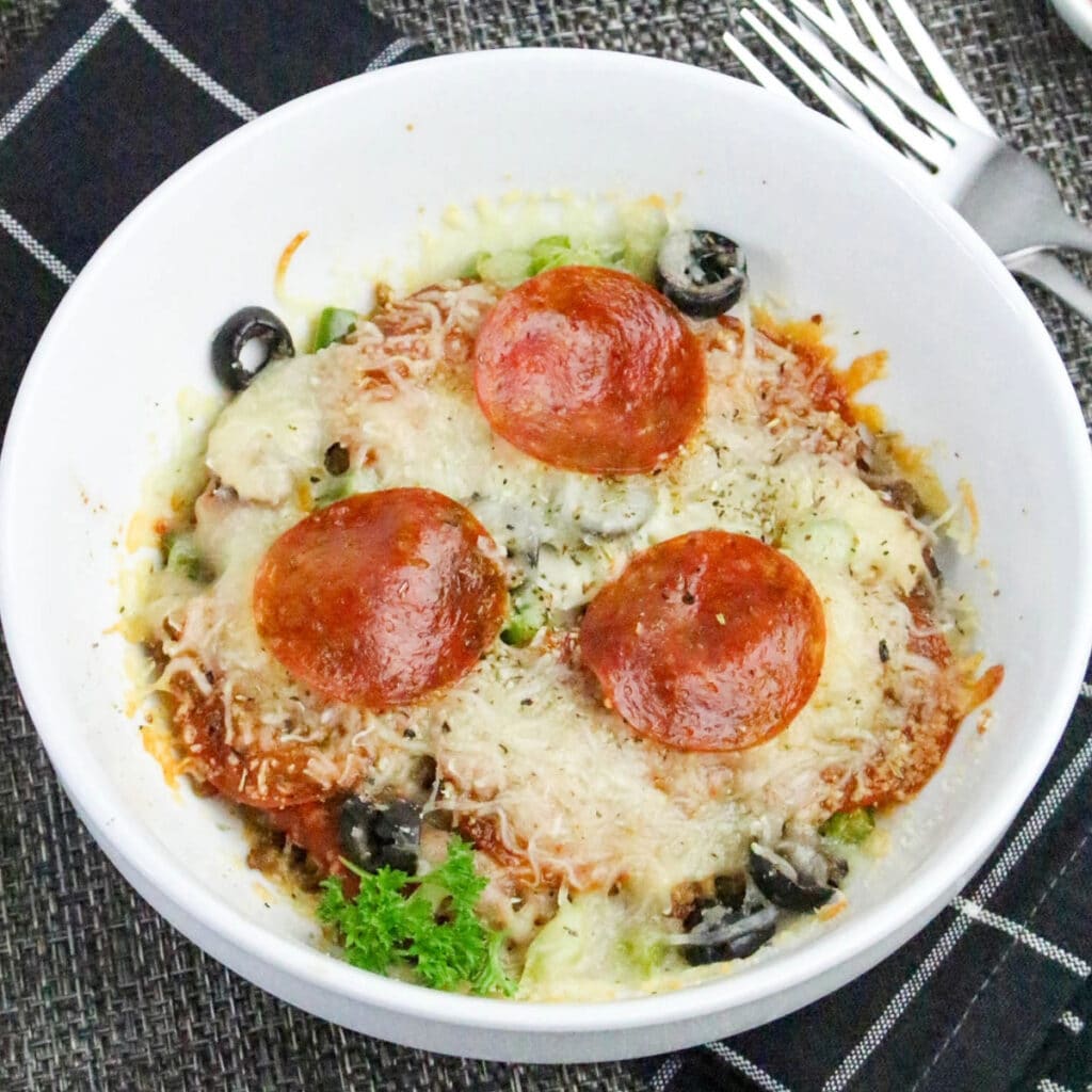 All the delicious flavor of pizza without the crust.